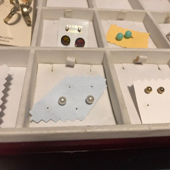 Lot Of 12 Pair Small Vintage Pierced Earrings (579) - Picture 5 of 5